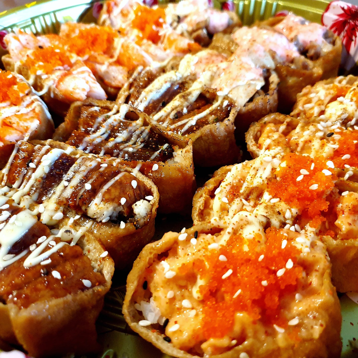 VALUE SUSHI PLATTER (1 maki + 2x4pc inari)