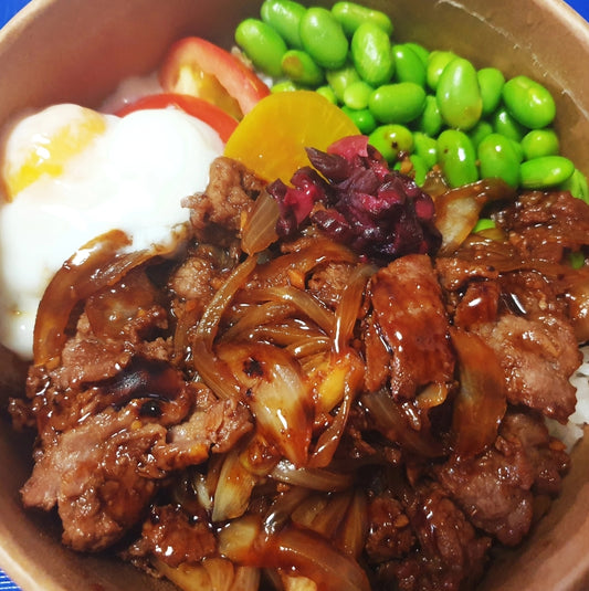 JAPANESE BEEF SATAY DONBURI (RICE BOWL)