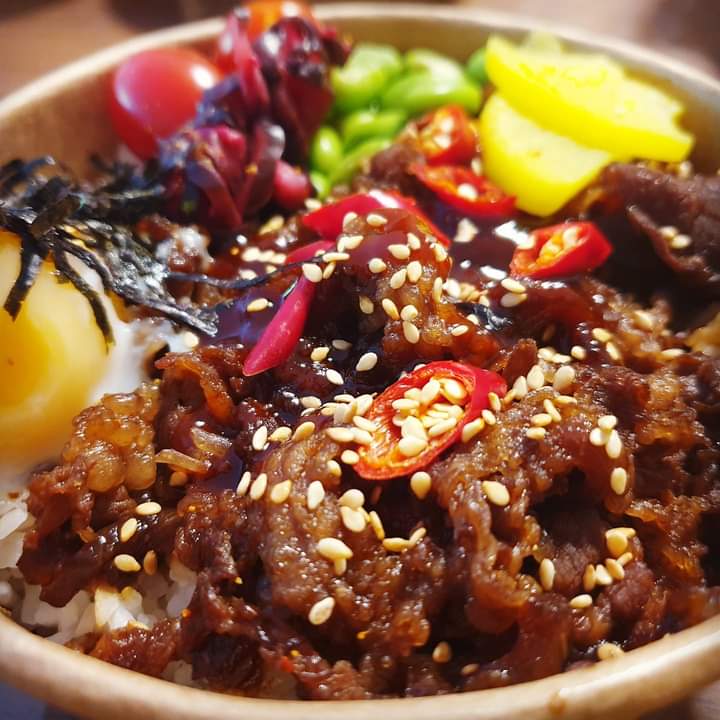 SUKIYAKI BEEF BOWL (ori or spicy chilli padi)